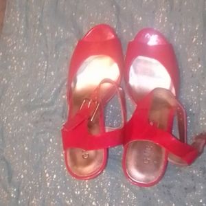 Guess Wedge Heels